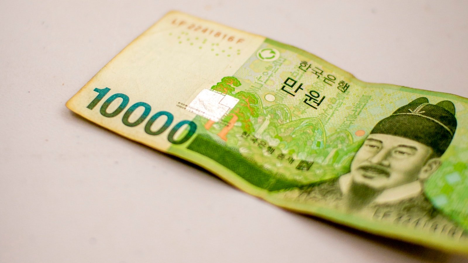 2027년 최저임금 10700원 확정, 월급 실수령액 총정리 (2026)