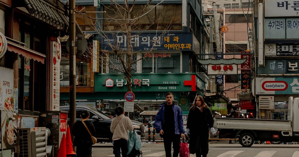 주택가 골목, 7월 재산세 납부 기간 관련 이미지